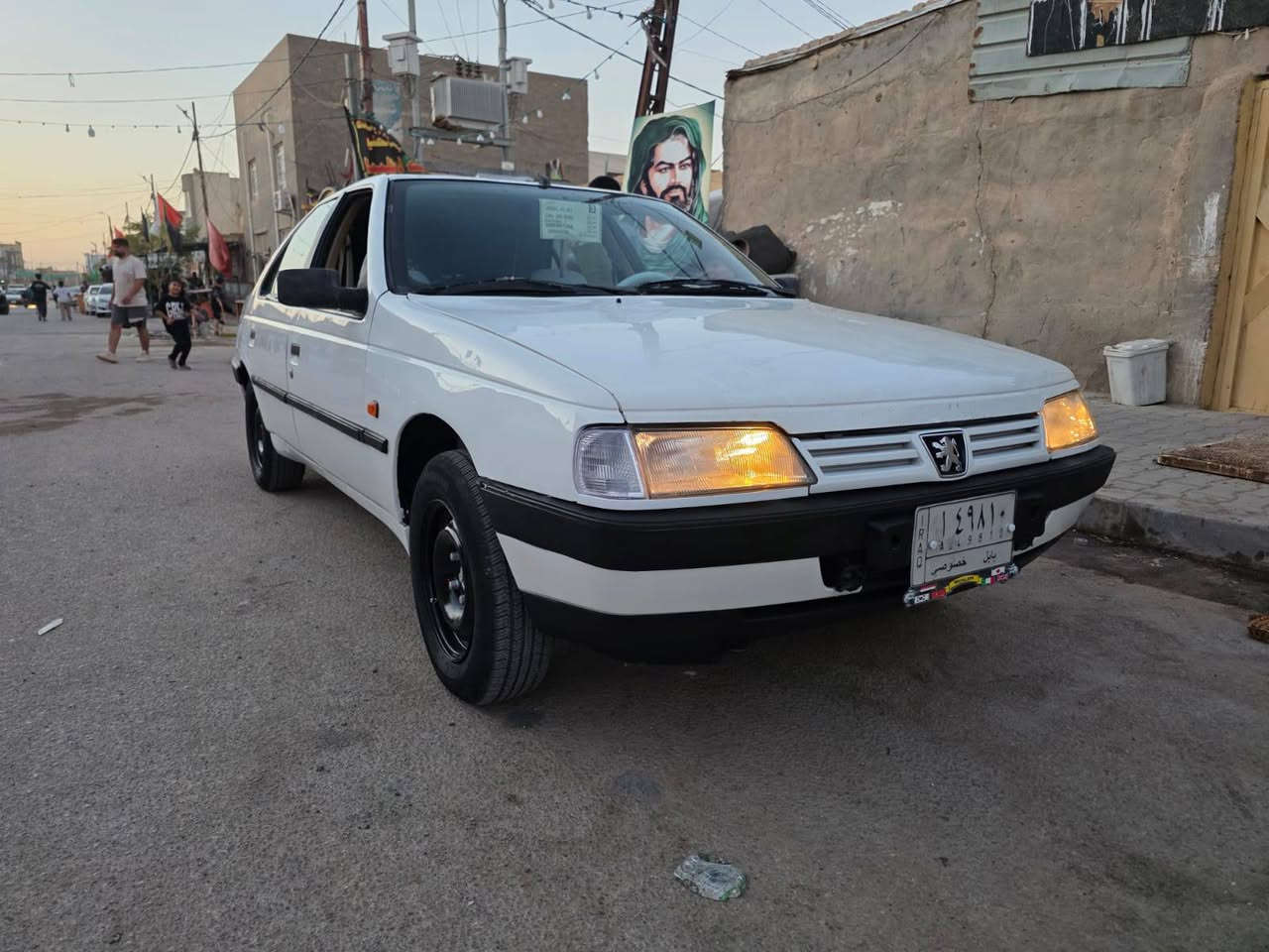 السلام عليكم سياره بيجو 4005 مديل9 سياره كير مكينه حداديه تخم تاير كله جديد سياره جاهزه مال جناي السعر 32وبيها مجال قليل العنوان النجف الاشرف ***********
