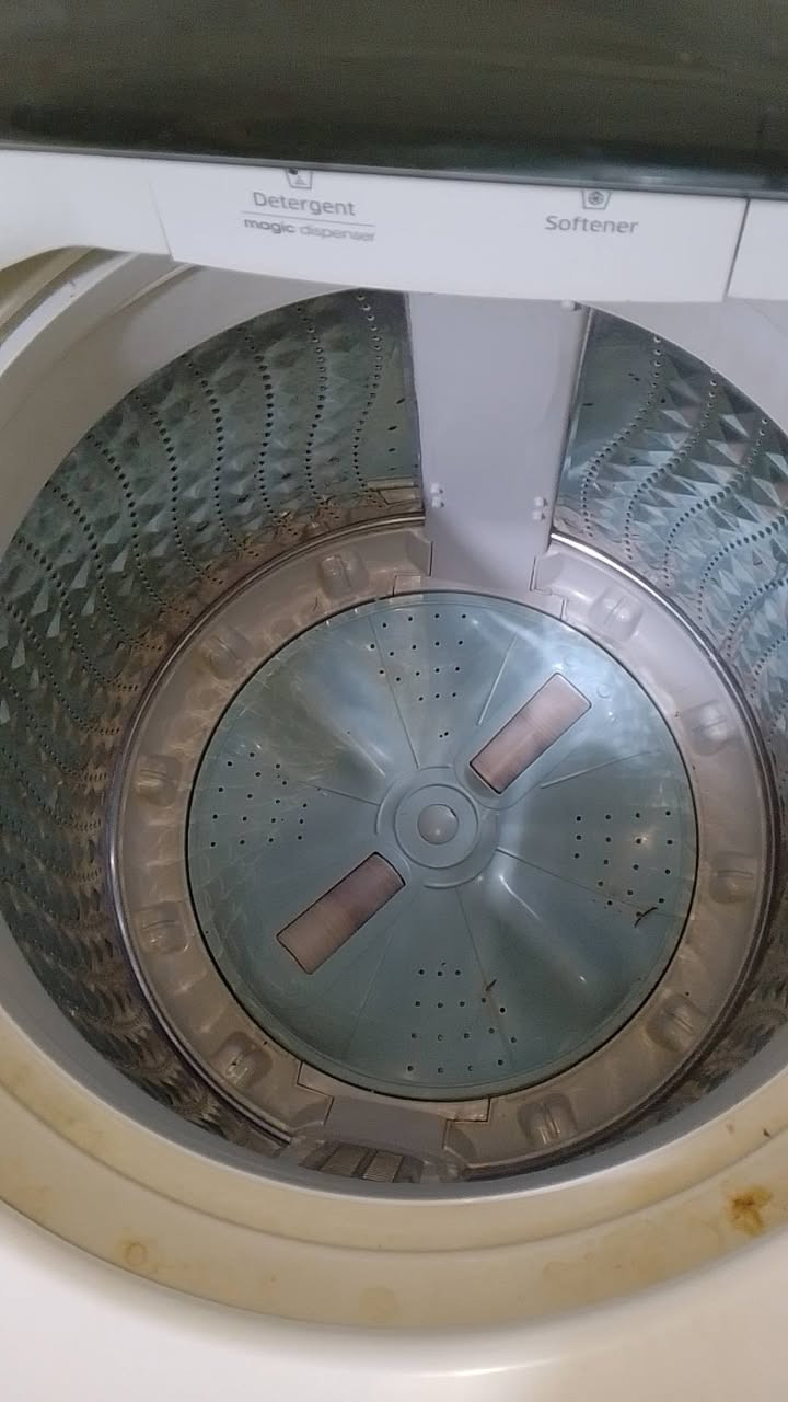 غسالة سامسونك للبيع 14كيلو نظيفة ومابيها اي عطل السعر 250 سبب البيع ماعندي مكان الها


**إذا كنت صاحب هذا الإعلان وتريد حذفه لأي سبب، رجاءا أرسل رسالة إلى الدعم الفني**