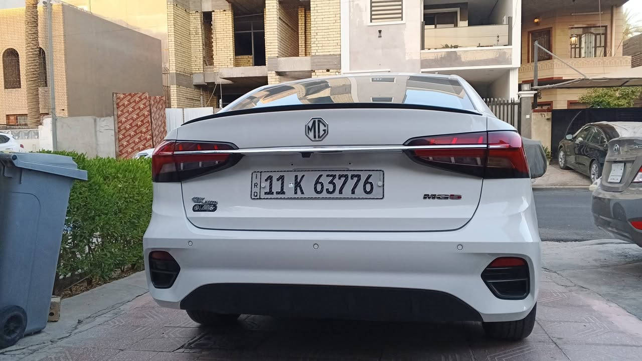 السلام عليكم اخوان . MG5 PLUS موديل 2025 
-فتحة سقف
-4 كاميرات 360 درجة
-كراسي جلد وكرسي السائق كهرباء
-حساس خلفي اصلي مع لد نهاري
-تبريد شاشة ودشبول ليزري
-اشاير بالمري مع بچم زنون ولد خلفي
-عداد السيارة 18 ألف مع كفالة عامة من الصبغ
-كامل تحكم استيرن وكروز كونترول مع ايرباگات
للاستفسار الاتصال (***********) اخوكم احمد
