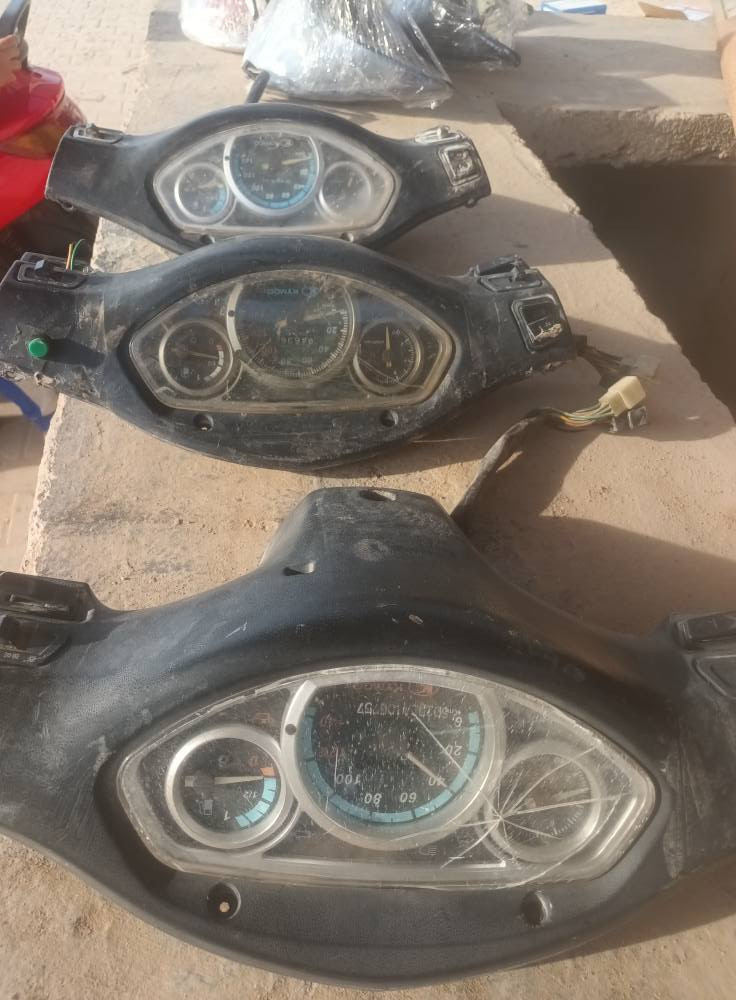 أدوات كامكو كلشي موجود اي شي يخص الكامكو موجود عنوان كوفه شارع المعمل قريب على صورة الوائلي ***********
