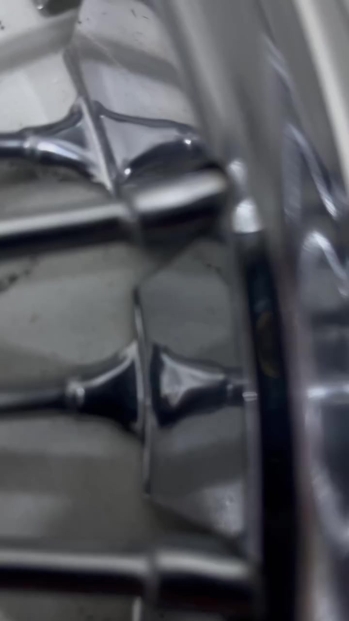 السلام عليكم
تخم كبات موستنك حجم 14 للبيع فحص ***********
