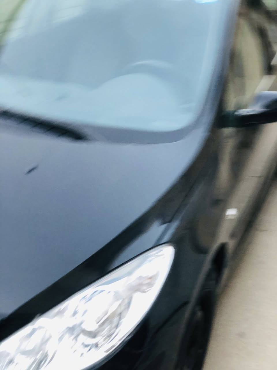 السلام عليكم بيجو فرنسي2006 السياره جديده وجاهزه ماعوزها شي مصبوغه جديد كير محرك حداديه تبريد كهربائيات شاشه تاب السعر68وبيها مجال تعال كلب وشوف وسهله لتخابرني وتكلي شكد بيها مجال العنوان كراده ساحه الواثق ***********
