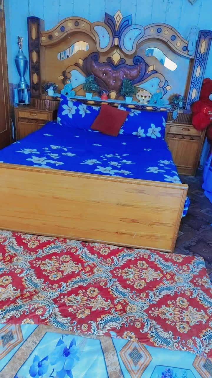 غرفه نجاره عراقيه نضيفه 800وبيها مجال عنوان بابل حله كفل ***********
