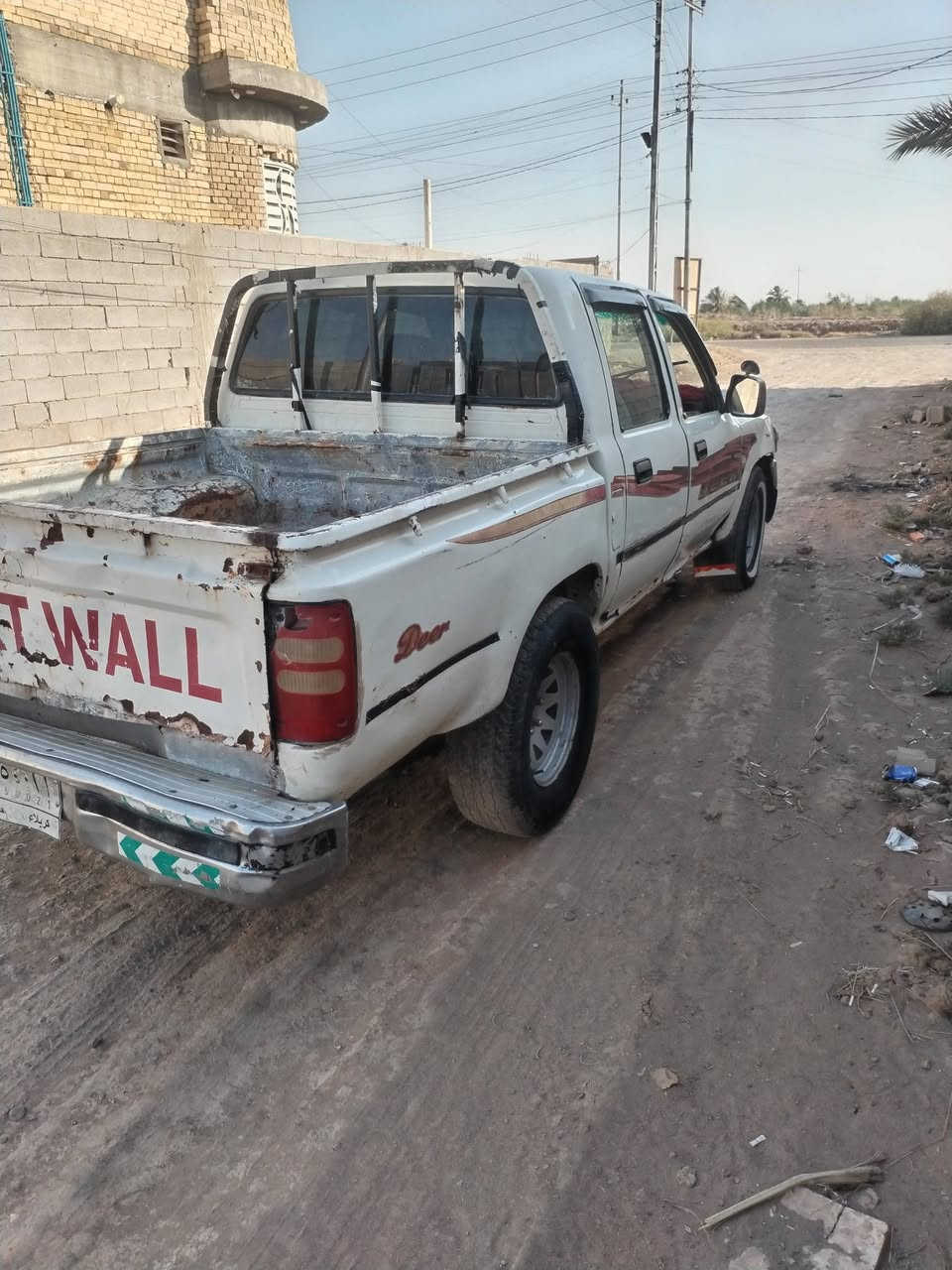 السلام  عليكم للبيع دير ٢٠٠٦ مكينه وكير خير من الله حداديه ٦٠ تحويل ثاني يوم السعر ١٩ قفل مكلف بل نشر هاذ رقم راعيه *********** عنوان ذي قار
