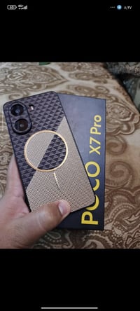 للبيع. POCO X7PRO ذاكره512 جهاز جديد مكفول من كلشي ملحقاته كامله مواصف...