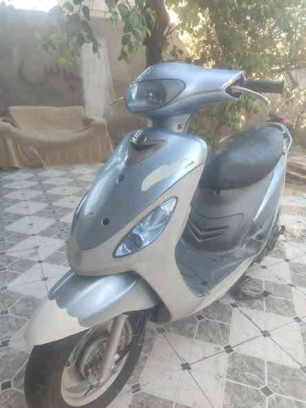 سلام عليكم دراجه ماكس منغولي للبيع ختم واحد كلشي بلاد كلشي ما مبدل بيه بس ولفات كهربائيات كله شغاله سلف هندر سعر 650 مجاله حگ الجيه فقط ***********
