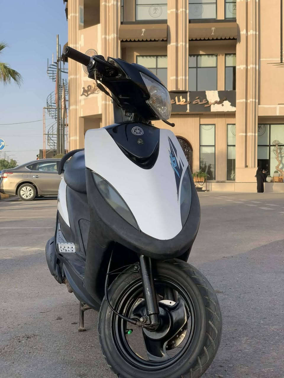 السلام عليكم
ماكس عدله للبيع
دراجه كامله مكمله
شلعه ومعدل محرك ماتسمعله صوت
كهربائيات شغاله كله 
السعر ٦٥٠وبيه مجال
العنوان ديالى تقاطع القدس الحديد
للاستفسار ***********
