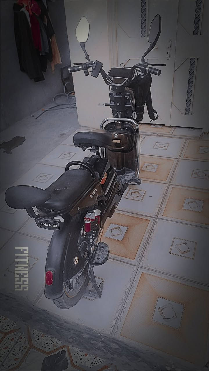 بسكيل شحن موديل 2025مستعمل اربع أشهر بطاريات انضاف سعر 350 وبي مجال قليل  
رقم الهاتف ***********4
مكان كركوك حي النصر
