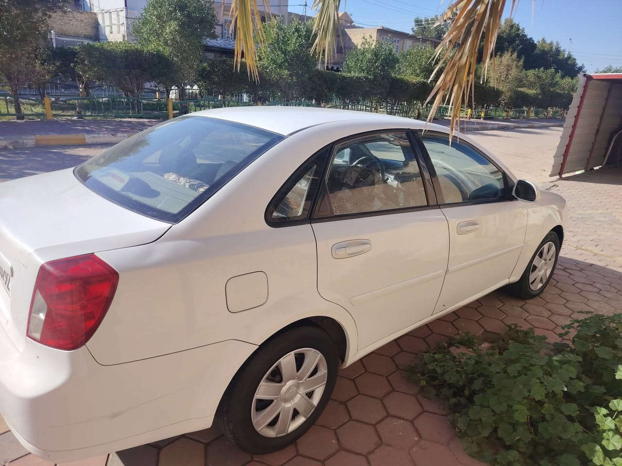 السلام عليكم اوبترا 2011 رقم واسط انكليزي سنويه جديد بيه فقط بالهلال الجاملغ الخلفي صبع والباقي كفاله مكينه كير حداديه خير من الله سياره احلى من الصور باسمنه تبريد تدفىه كله شغاله تخم تاير سعره 78 وبيه مجال مكاني كوت مركز المدينه للاتصال ***********
