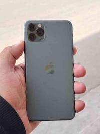 ايفون 11 برو ماكس  بطاريه 77 نموذج M ذاكره 256 بغداد سعره 280 الف تواص...