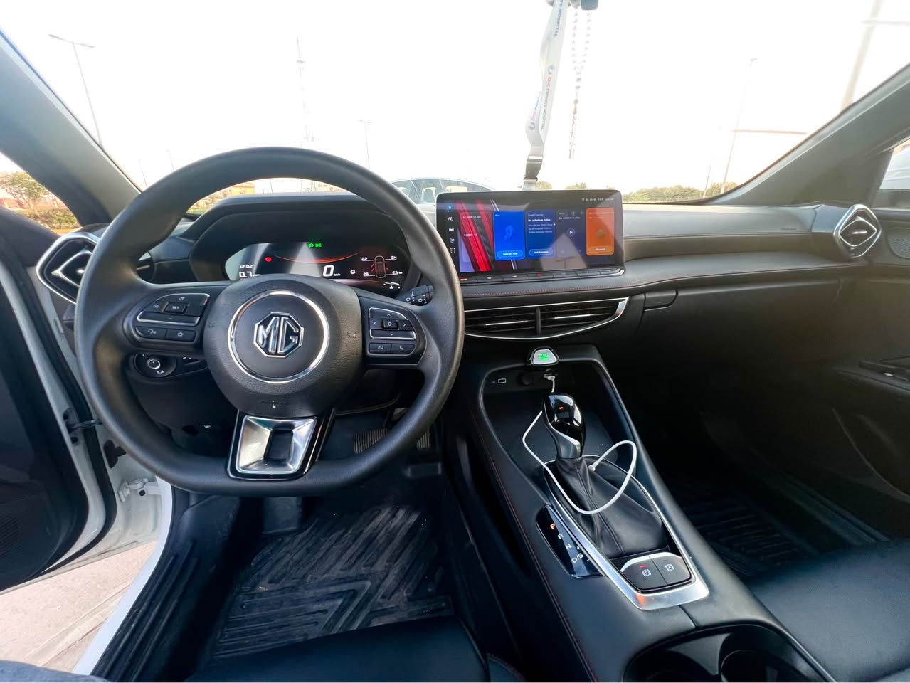 Mg gt 2025 
به ناوي خوا "
Mg gt سياره فول مواصفات 
ماوه ي رويشتن ٣٥ هه زار 
بي ليدران بي صبوغ بي قه پو قوپ
شوين هه ولير 
ژ.ت *********** أربيل, العراق
