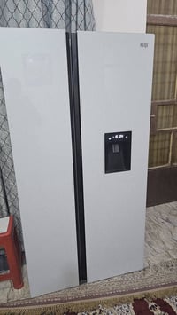 ثلاجه ٣٠ قدم نوع نوجي للبيع جها ثلاجه وجها مجمده ٣٥٠ الف بيها مجال دور...