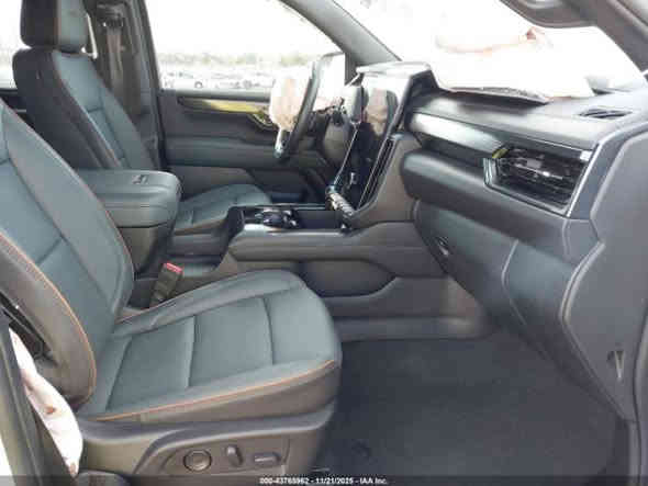 مــــــــــــــــــــــــــــــــــــزاد المركبة
1 نوع المــــركبة  : GMC YUKON 4WD AT4
2 مـــوديل المركبة : 2025
3 تاريـــــخ المزاد الخاص : Mon Dec 17, 9:30pm
4 حـــــادث المركبة : مذكور اعلاه في الصور اعلاه 
رابط القناة الخاص بنا بنشر تفاصيل السيارات وللاستفسار اكثر 
https://whatsapp.com/channel/0029Vb6cZq7BVJl25z1bpK15
رابط الكروب الخاص بنا بنشر تفاصيل السيارات وللاستفسار اكثر 
https://chat.whatsapp.com/H671qP8HNEFCu9NuE624Ls
يوجد لدينا شراء سيارات الى الاخوة الضباط المتقاعدين
يوحد لدينا شراء سيارات الى الاخوة ذوي الشهداء وبلا عمولة اكراما لتضحياتهم 
للــــشراء الحضور الى شركــــــــــتنا اواحد فروعها في المحافظات 
الروان لاســــــــتيراد السـيارات الواقـــعه في 
ميسان - الجديدة - مجاور مديرية تربية ميسان 
***********-***********
