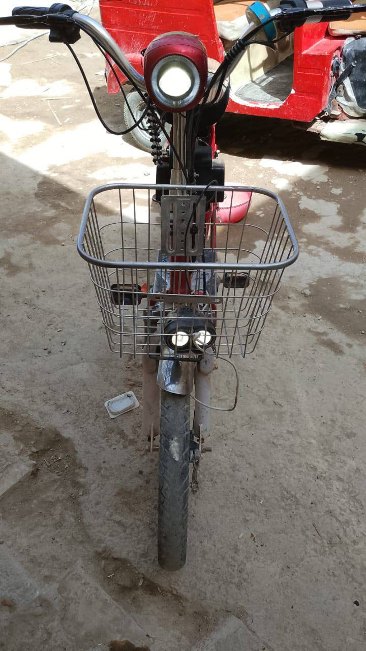 بايسكل للبيع شحن كله شغال بشاير ضوء باسك ال سعر 175 امكاني كربلاء حي الغدير غب


**إذا كنت صاحب هذا الإعلان وتريد حذفه لأي سبب، رجاءا أرسل رسالة إلى الدعم الفني**