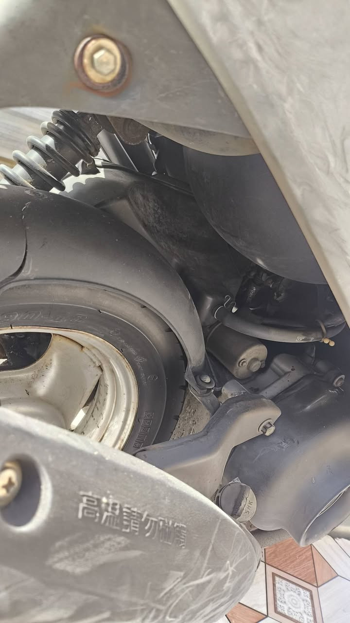 سلام عليكم ماكس منغولي حاويه صارلها سبوع نازله.
دراجه سلف هندر. مكينه مكفوله برغي مامفتوح. بيها
اشاير لايت عالي ناصي دبلات امامي وخلفي بريك امامي وخلفي قفل صندوق قفل سكان كيج بانزين /كيج كيلو متر دراجه كفاله عامه وكله ختم واحد وي لمكينه
المكان البصره قضاء المدينه 
الاستفسار ***********
