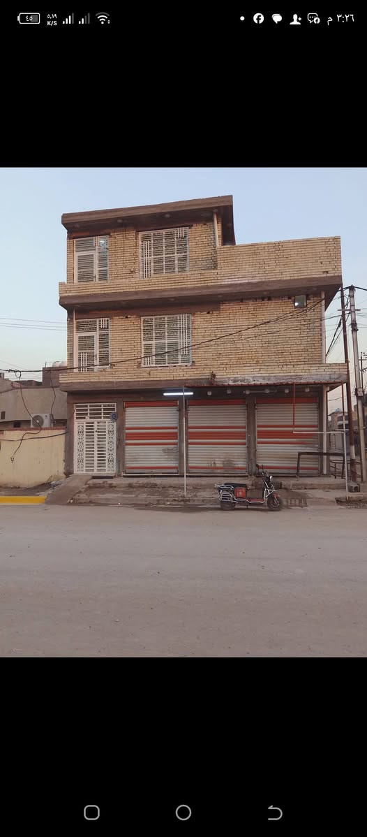 السلام عليكم بنايه 55متر ركن على شارع 15في حي الرحمه خلف لصوره للبيع ***********
