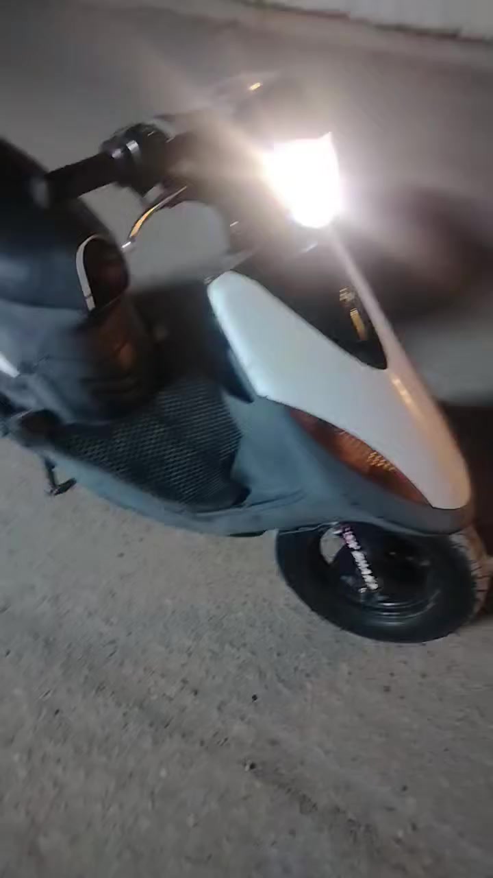 السلام عليكم دراجه للبيع اتصال على هذا الرقم واتساب***********
