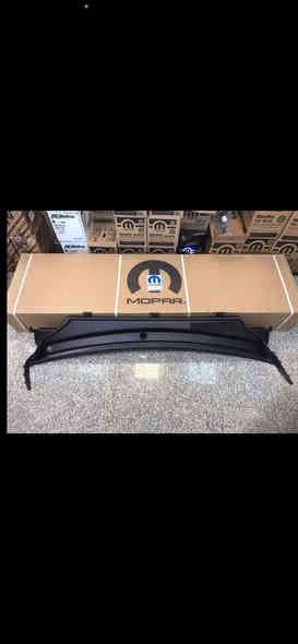 لتجارة قطع غيار السيارات الأمريكي
اصلي /تفصيخ/ تايون/ صيني
تحديث جميع انواع السيارات 
تجديد داخل وخارج السياره 
للتواصل يرجى الأتصال 
*********** /
