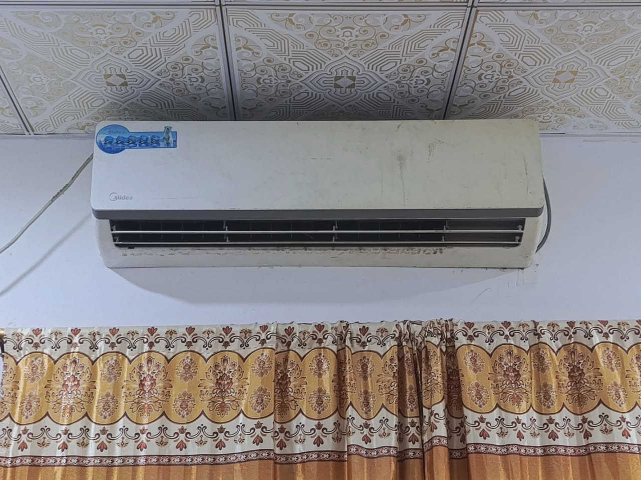 سبلت قطعه داخليه وخارجيه شغاله سعرها 250 مكاني بصره


**إذا كنت صاحب هذا الإعلان وتريد حذفه لأي سبب، رجاءا أرسل رسالة إلى الدعم الفني**