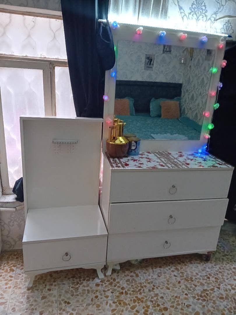 السلام عليكم غرفه تركي نضافه فول خمس قطع بيع مستعجل مكاني كربلاسعر  325الاتصال ‎0785 918 9437
