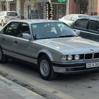 بي ام 730 • محرك 8 بستم • بدون ضربه