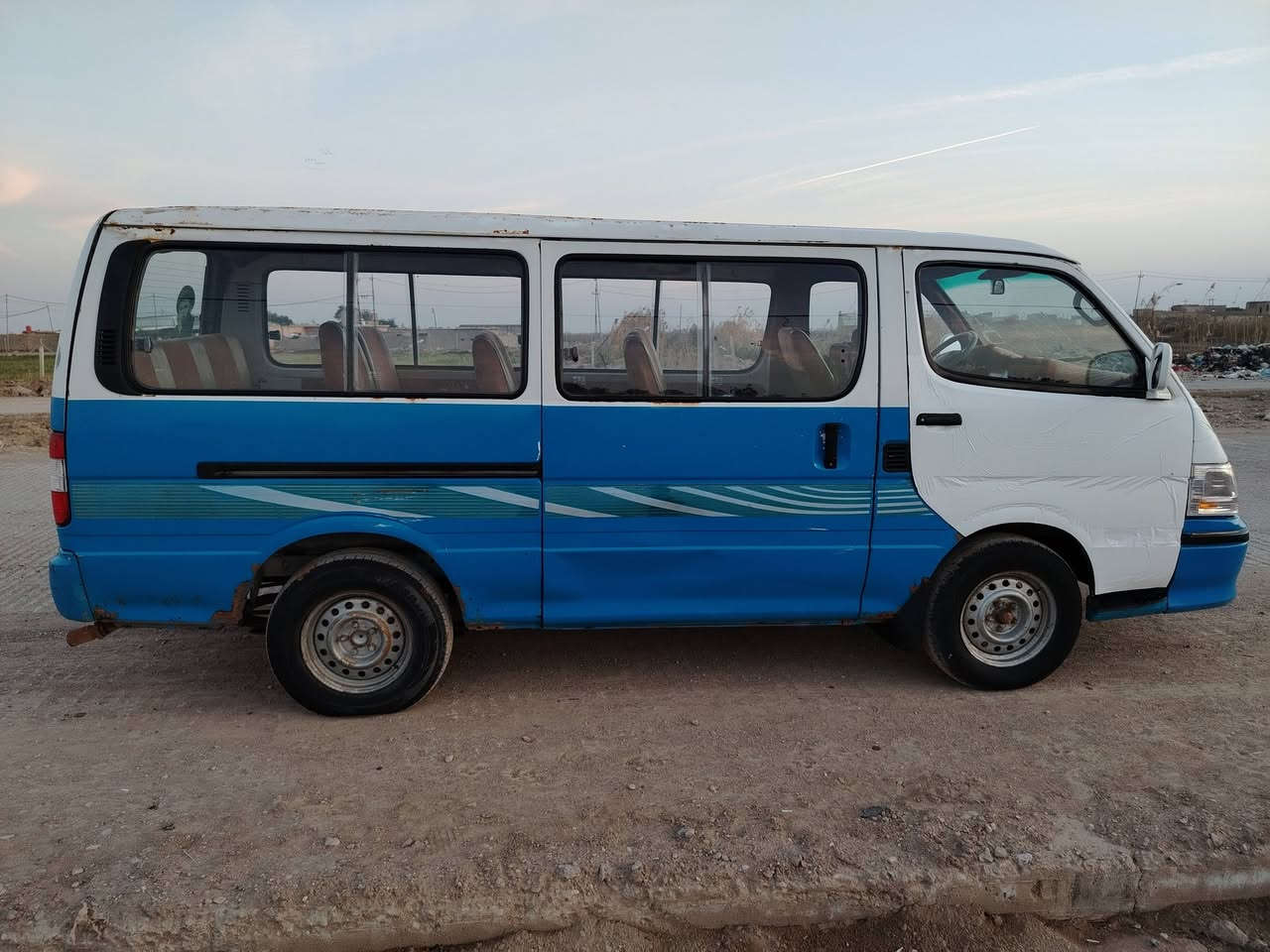 السلام عليكم عندي جنبي شرطيه مكينه وكير وكسن خير من الله تاير خير من الله سياره ماعايزه برغي سياره موديل 2015 سنويه ما ساقطه سياره ب47 وبيه مجال لطيبين *********** المكان كوت
