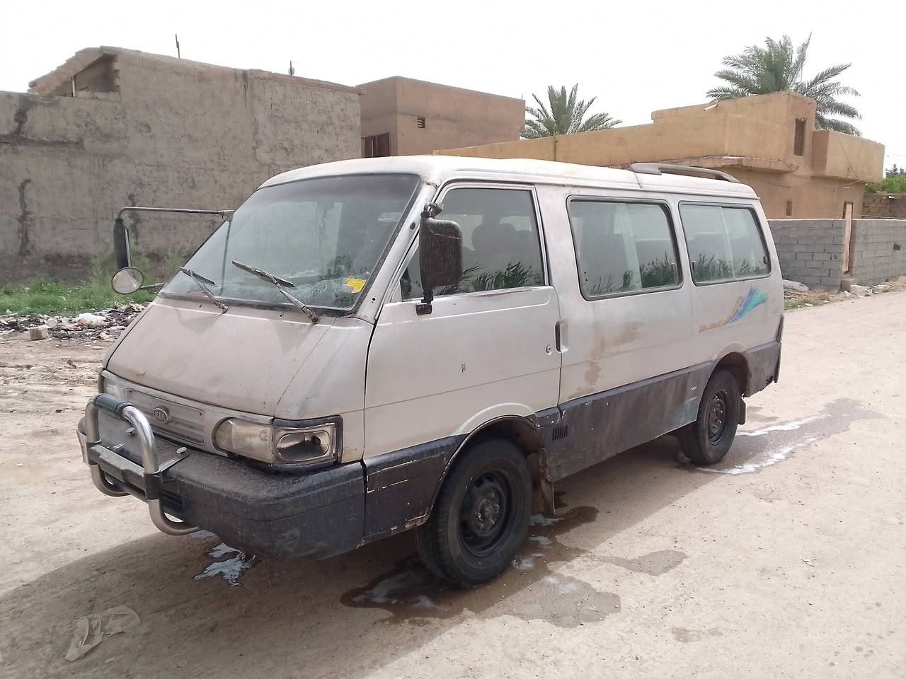 كيا بستا موديل 95 جاهزه مكينه كير اكسل مكفولات كهربائيات كلهه شغاله تحويل مباشر السعر 30  عليهه 600 هيئه ينزلن من سعرهه مرور مصفره العنوان بابل الحصوه ***********
