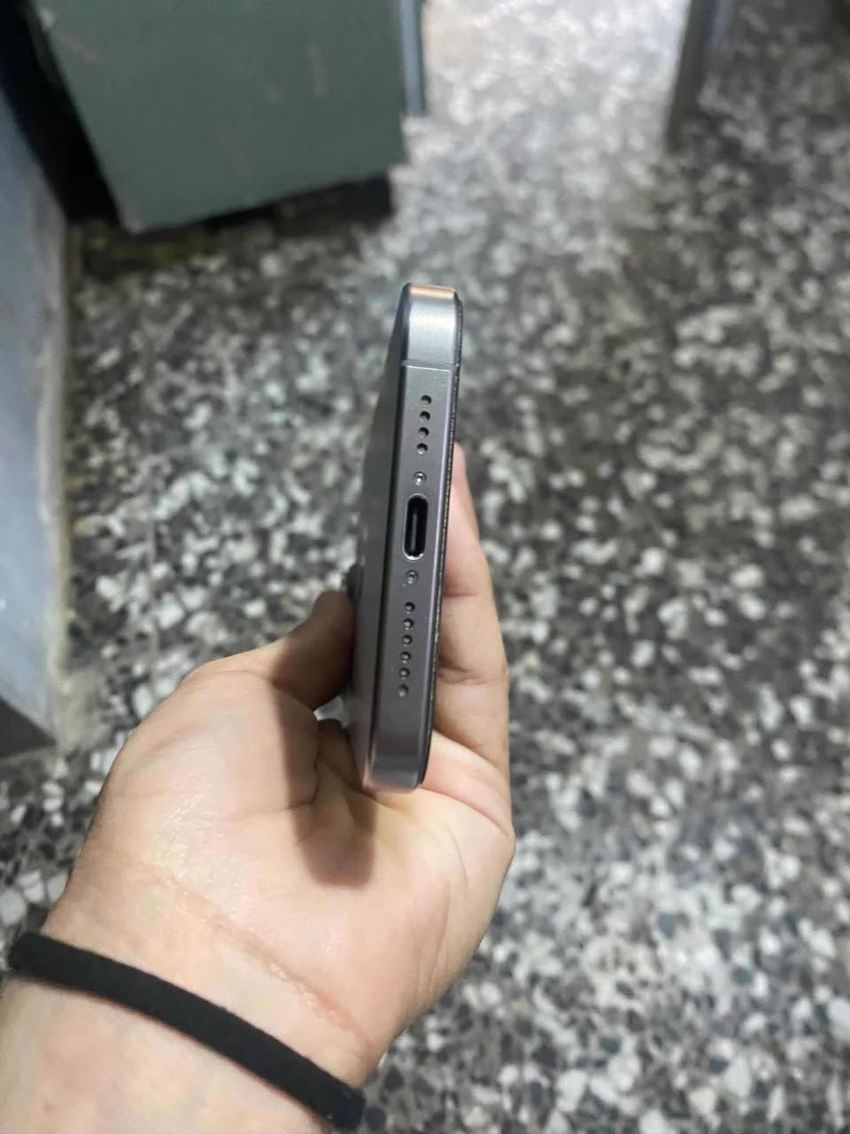 للبيع فقط iPhone 15 Pro max ✅❤️
للبيع فقط IPhone 15 pro max ✅❤️

الجهاز مستبدل شاشة اصلية ٣ خيارات ضمان انطيك بيه وين متريد الباقي كفالة عامة بطارية٨٨ عدد الدوات ٨٧٠ الجهاززز نضيف شوف العين سعر الجهاز ٨٥٠ وبي مجال بسيط جداا عجبك اهلا ويهلا ما عجبك جوه مداسك الجهاز وكلشي بسوك 

*********** العنوان واسط الصويرة ❤️

