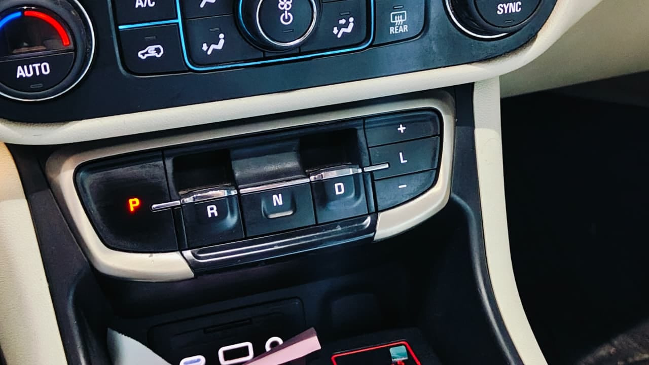 السلام عليكم جمسي تيران موديل 2023 فول مواصفات العنوان فلوجه رقم الهاتف ***********
