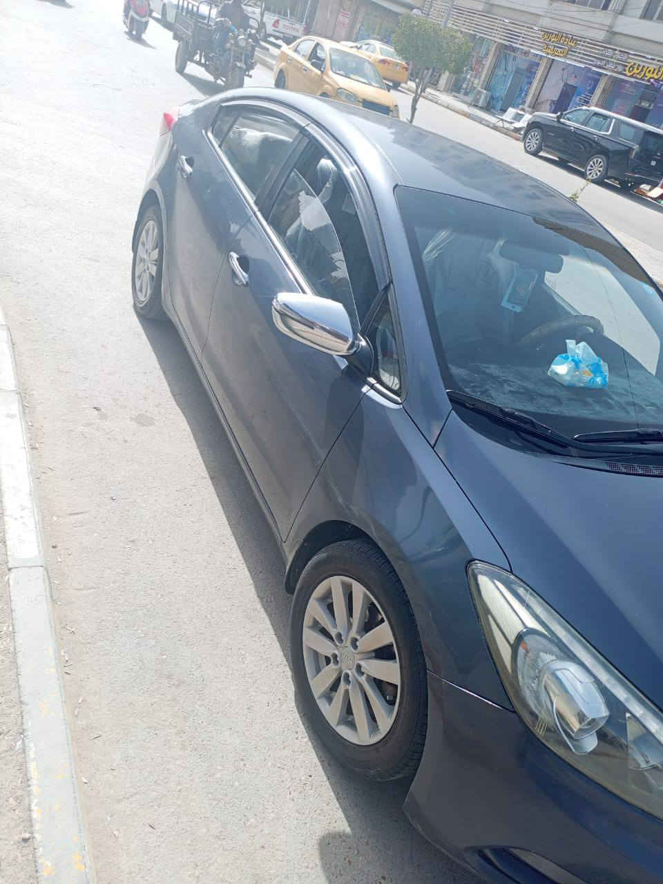 كيا سيراتو موديل2016
مكينه 1600 مكينه كير مكينه تبريد كله شغال حداديه صارله 10ايام من مسويه 100%

رقم قادسيه مداور ثاني يوم بسماوه مشروع وطني  موصفات ويل كب

حساس خلفي/ اشاره بلمري/ مري شفط /بلاجكتور/ /لد نهاري ليلي امامي خلفي/تحكم ستيرن 

ارضيه جلد وباقي الموصفات معروفه مكفوله فقط شبرين صبغ 

 مكان السياره السماوه 

لاستفسار اكثر ***********
