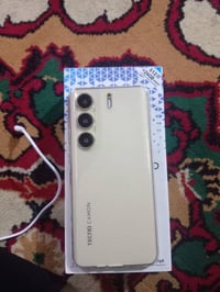 بطارية ٥٢٠٠ • ذاكرة ٥١٢ • حي الزهراء