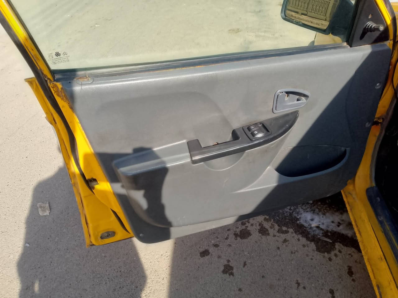 السلام عليكم سايبه موديل 2010 جاهزه مكينه وكير برايد نضاف حداديه جديده تخم تاير ابو الخطه كهربائيات شغاله كلها كشنات ملكه سنتر لوك سماعات بلوتوث سستم كامل برانكيتات  معمرات تعمير حلو كهربائيات شغاله كلها رقم بغداد تحويل ثاني يوم راعيه بغداد سنويه ساقطة بل 2020 مكاني ناصريه مركز السعر 13 وبيها مجال قليل كلش استفسار *********** واتساب موجود رجأ اقره المنشور عدل واتصل واني بخدمتك
