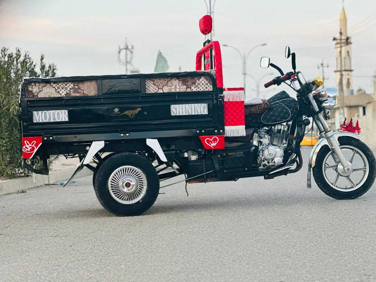 السلام عليكم ستوته للبيع فحل عالي شاخوان 2022 منفيس كامل محرك 25 قبل سبوع شاده بلادي الاصلي رگبه شرط شاصي شرط كهربائيات كله شرط ستوته جاهزه تخبل كله بشرط مكاني كركوك سعره مليون و350 وبيه مجال شراي اتصل ودلل ***********
