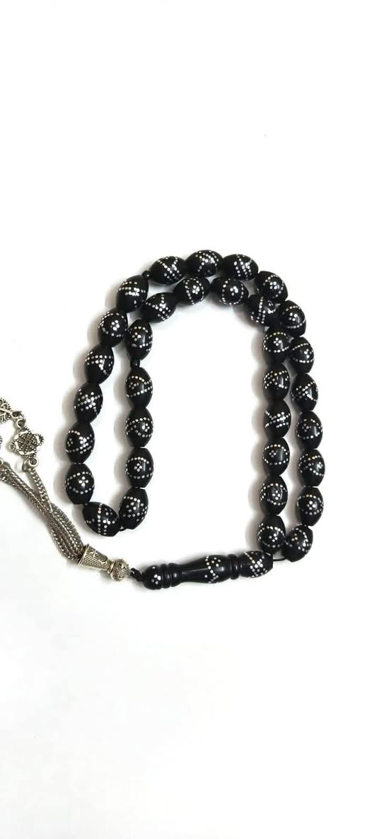 سبحه النارجين الطبيعي أصليه تطعيم 33حبه الحجم 12 الحبه
السعر 25الف 
توصيل جميع المحافظات 5الف
*********** بغداد, العراق
