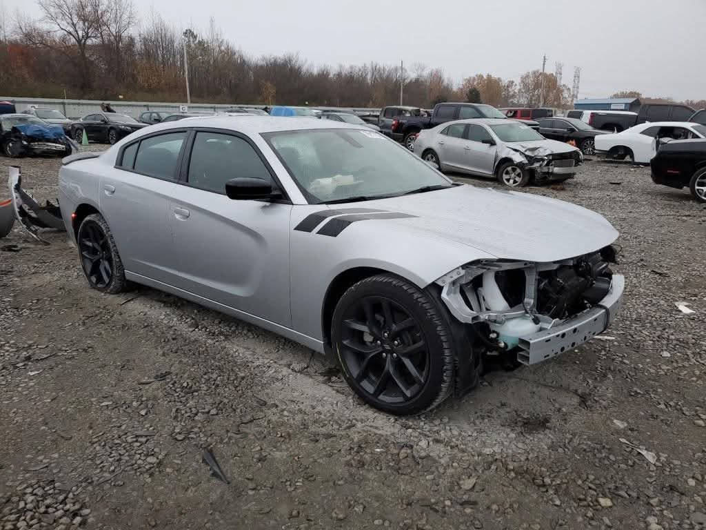 جارجر موديل sxt 2023
فول مواصفات عدا الفتحه  
حادثه فقط دعاميه سياره جديده مال جناي دفتر بانزين بيه
 ماشيه 45km سعره 235$
مكان السياره كركوك 
***********
