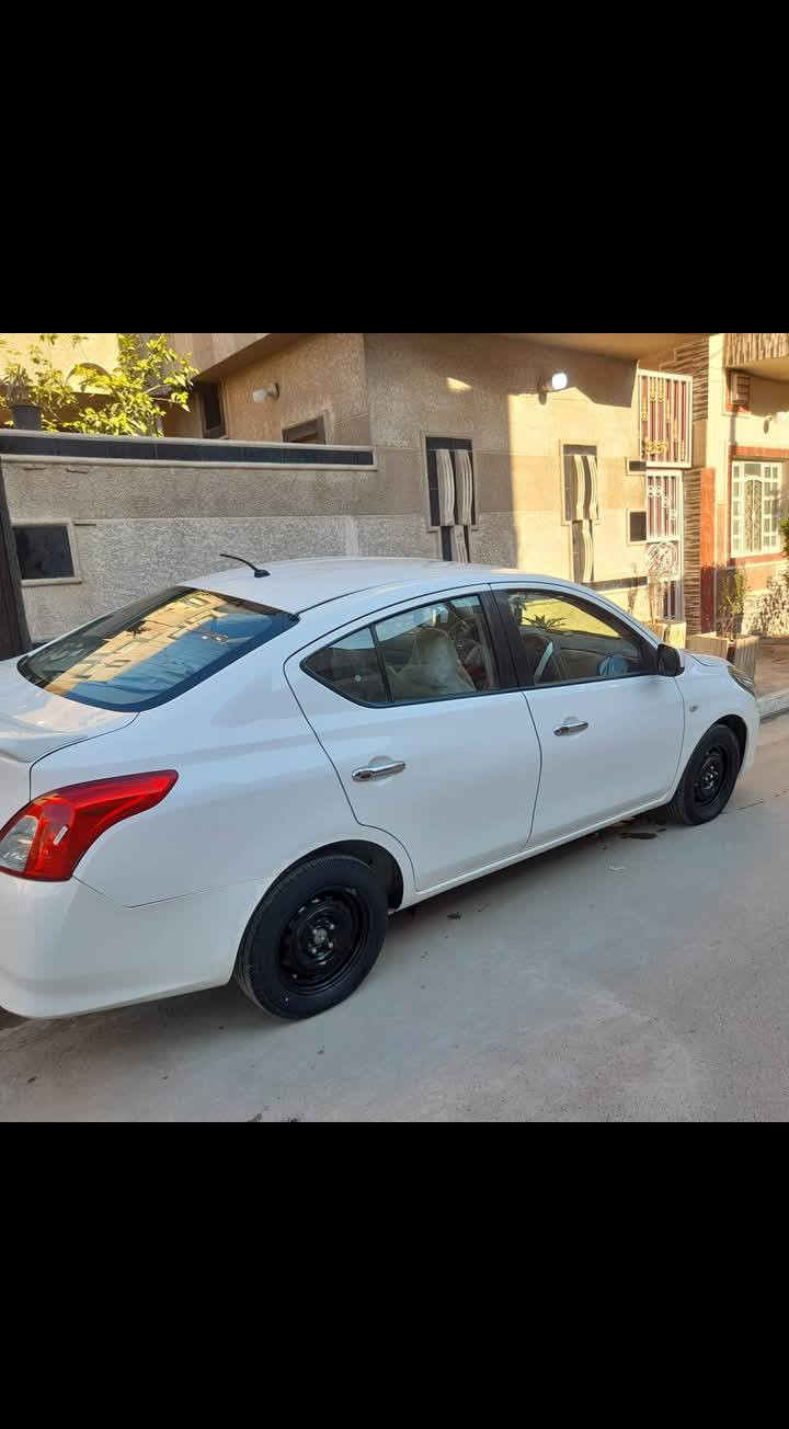 سلام عليكم نيسان سني هندي
  مديل2018
السيارة (كفاله عامه) من صبغ بارد وتبديل تبريد ثلج
 زيرو عندي 
ماشيه ١٠٠ الف 
مكاني الحريه الدولعي
مصفرة غرامات بلعافية علياخذها 
السعر ١١٠ بيه مجال بسيط
***********
باسمي سنويه وهزه ورقم جدد 
سنويه لل٢٠٣١
