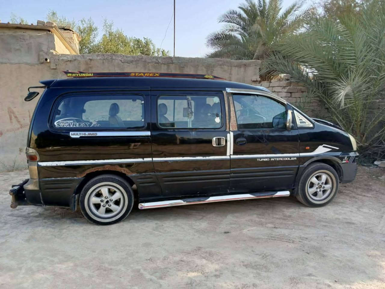السلام عليكم 
2006 مفتوح 
رقم بغداد باسمي 
كفالة بيها بارد شوية 
مكينة مجفته قبل 5 أشهر 
حدادية حلوة 
السعر 70 وبيها مجال 
العنوان النجف ناحية القادسية 
للاستفسار ***********
