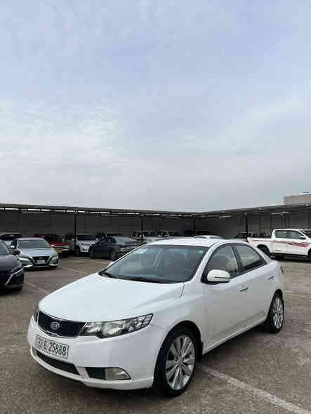 اسلام و عليكم كيا سيراتو موديل2012 رقم سنوي جديد سيارة گير عادي مكينه بشرت ما مفتوع سيارة بدون صبخ دعاميه ل دعامية مكفوله تأيرات جديد سيارة كلووو بشرت عنوان عقرة رقم موبايل (***********) اكر
