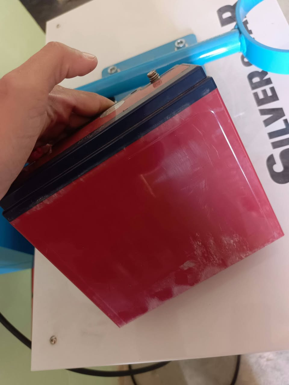 السلام عليكم
يتوفر بطاريات ونلي استخدام قليل تفحص يلا تاخذ سعر القطعه ٢٥ الف


**إذا كنت صاحب هذا الإعلان وتريد حذفه لأي سبب، رجاءا أرسل رسالة إلى الدعم الفني**