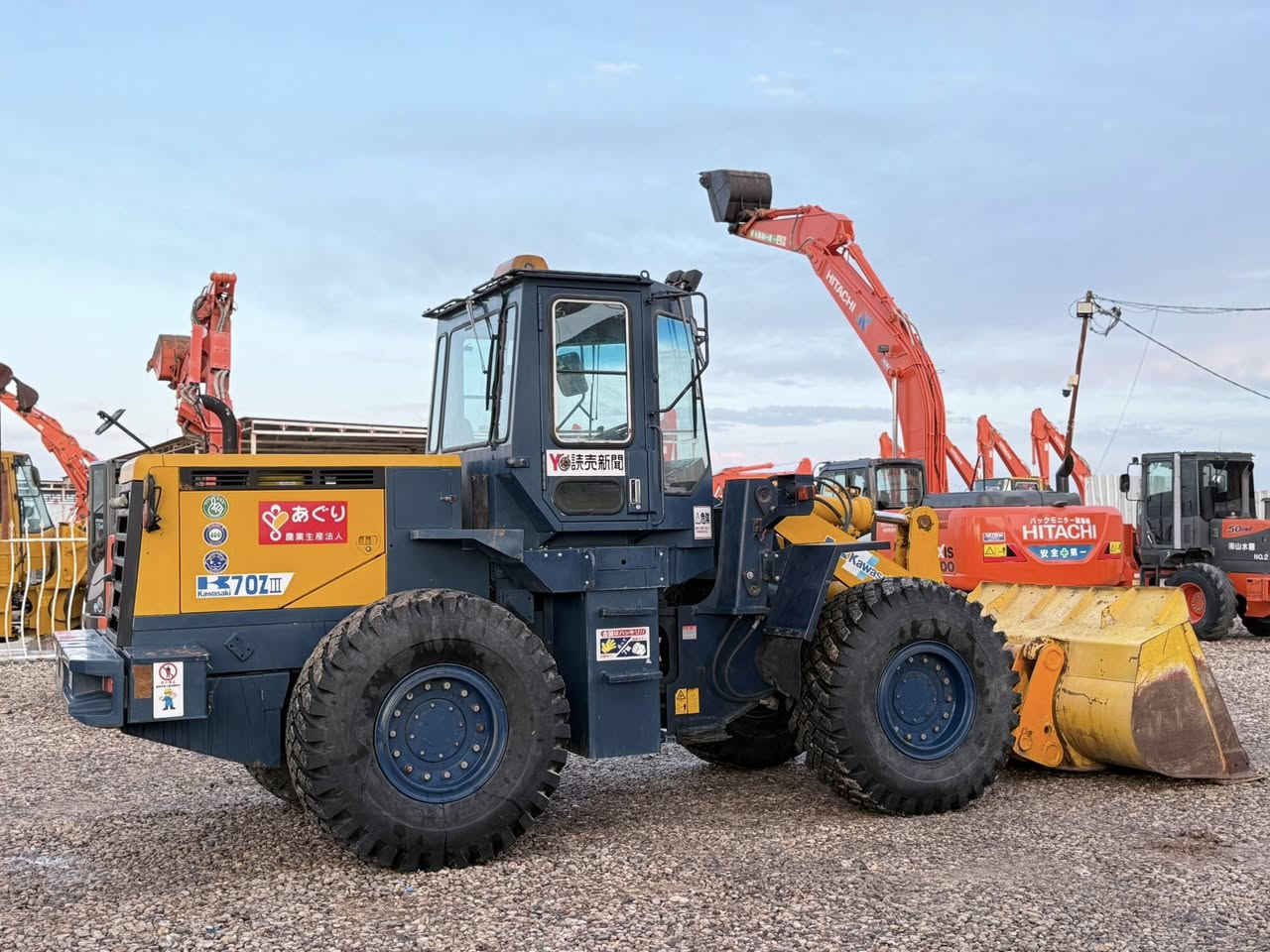 بســم الله الرحمن الرحيــــم 
متوفر لدى شركه سرعه التطور للتجاره الاليات لثقيله
شفل كاوسكي70z3كفاله عامه دخول جديدوارد اليابان
 فقط لعشاق النظيف والمتميز 💎
كفاله عامه وارد اليابان 🇯🇵 ✅ دخول جديد ما مشتغل  
محرك 6 سلندر    
 العنوان محافظه  بابل -ناحيه الشوملي
#Emile. #anmar_galel5@gmail.com  
وقت الاتصال من 8 صباحاً الى الساعه 6 عصرا 📵❌
#اللاستفسار*********** Whatsapp انمار جليل
رقم تسلسل الاليه 5050
