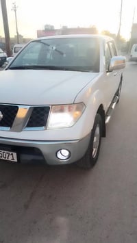 نيفاره ٢٠١٣ سياره جديده مكفوله من كلشي شوف الفيديو خابر مكان بغداد تبر...