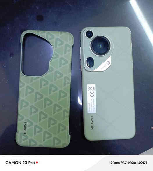 هواوي بورا 70 الترا نضيف كلش
ذاكرة 512 رامات 12 سعر 850 
مكاني بغداد مدينة الصدر 
للاستفسار :***********
