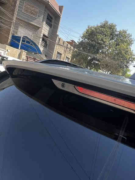 كيا تولرايد 2024 برستيج اكس لاين  فوووول 
السيارة بدون تبديل بدون ايرباكات لون مميز 
الحادث كما موضح بالصور 
موقع السيارة بغداد الجديدة 
السعر 33.800$ 
للاستفسار ***********
