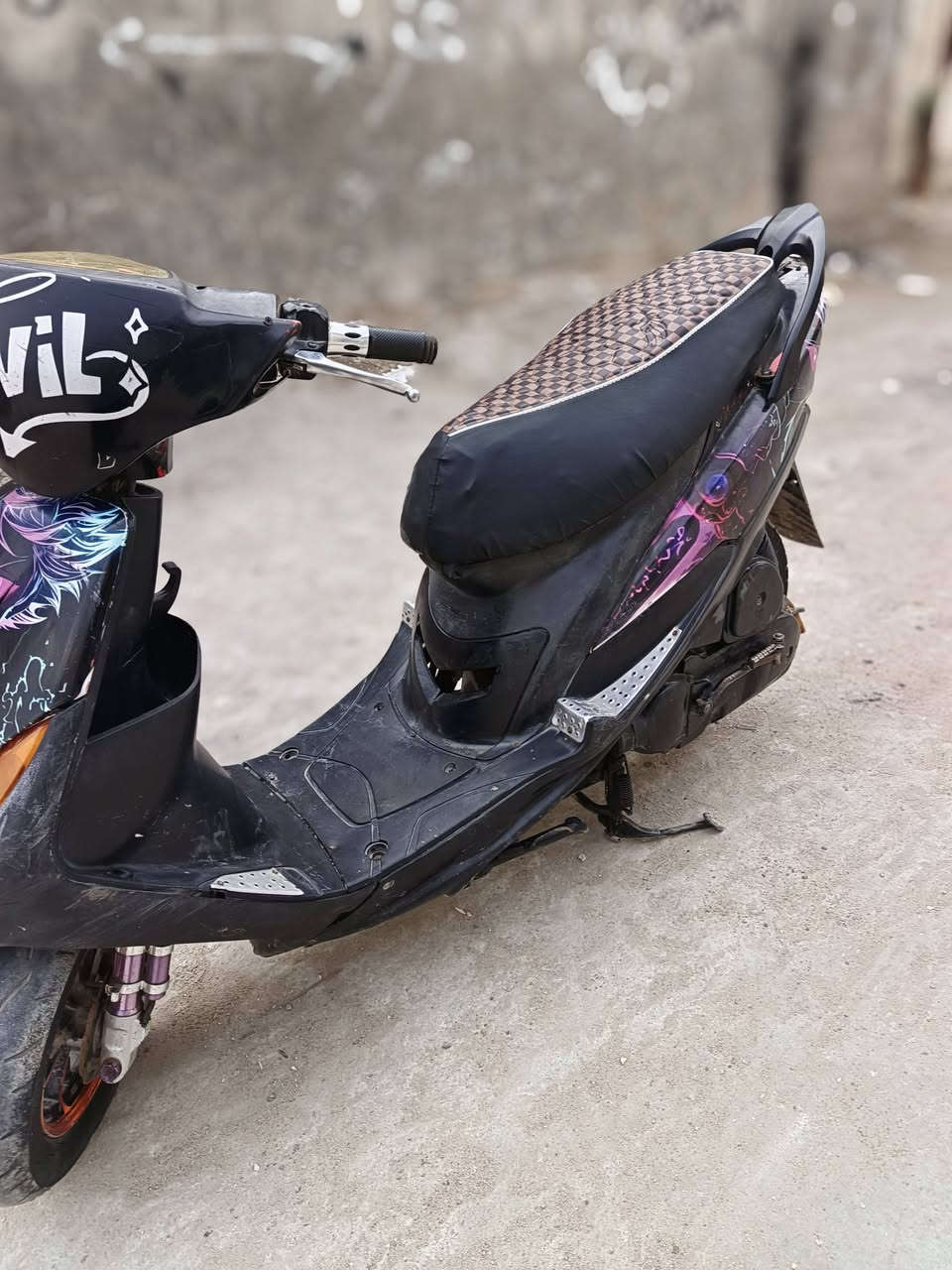 سلام عليكم درجة ماكس عدله لبيع نضيفه كلشي شغال بيه سلف هندر مكينه 50 بلاد درجة مكينة  ناعمه شلعه حلوه سعره مناسب 400 مكان ناصريي مركز وشراي ***********يتصل عله رقم الهاتف
