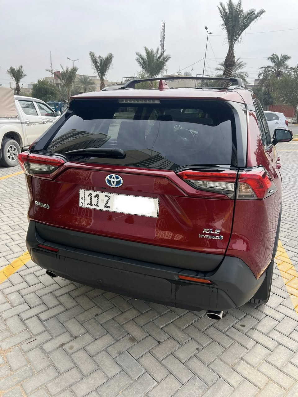 تويوتا - راف XLE - 4 بريميوم - هايبرد -٢٠٢٤
* اللوان: ماروني
* الموديل:٢٠٢٤
* حجم المحرك: 2.5L (هايبرد )
4X4 AWD دفع رباعي *
* فتحة سقف
* بصمة تشغيل
* صندوق شفط كهربايي
* كشن تدفئة للسائق والراكب الامامي
* استيرن هيتر
* كاميرا خلفي
* هاند بريك بصمة
Auto Hold اوتو هولد *
* رادار امامي (تحديد مسار)
* رادار جانبي (نقاط عمياء)
EcO : نظام *
Normal : نظام *
Sport : نظام *
* كشن السائق كهربائي
* ثلاث وضعيات خزن لكرسي السائق
*صندوق كهرباء
* كشن خزن ميموري
كشنات جلد
كشاف ضبابي
رقم الهاتف:***********
مكان السيارة بغداد  المنصور 
حادث سطحي صبغ چاملغ وباب فقط بجم كبس شرط حتى الدعاميه ابلاديه نفسه  ايرباك راجع شغال 100% بلادي 
سيارة جديدة كلش  دخول جديد وترقيم جديد 
ماشية :82 الف 
السعر : 222 وبيها مجال
