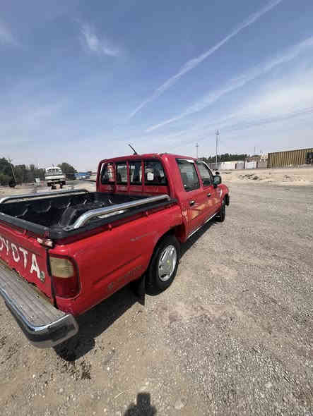 سلام عليكم بيكم هايلكس للبيع موديل 2004 رقم ميسان شاصي مكفول تحويل ثاني يوم بيه ضربه بلبدي وبل مدكر اليسر وخياسات مثل ما موضحات بصوره محرك بيه بكن دواخل نضيفه  بمعنه الكلمه رقم الهاتف *********** المكان البصره سفوان السعر ب90 وبيه مجال حك جيه
