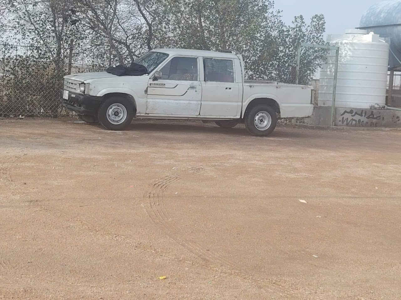 ييكم للبيع مديل91 رقم نجف اليف محرك وكير ونجي السنويه تنتهي ب2029 تبريد شغال السعر 3مليون وبيهه مجال العنوان بصره قبله دقم الهاتف ***********
