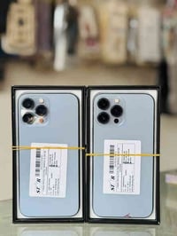 13 برو ماكس 256 بطاريات 94/87/94  نضافه 100‎%‎  كفاله عامه سعر 675🔥🔥  ...