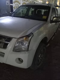 بيكم جنبي صيني موديل 12 بيع مستعجل سياره كفاله عدا بارد خلف السائق طخة...