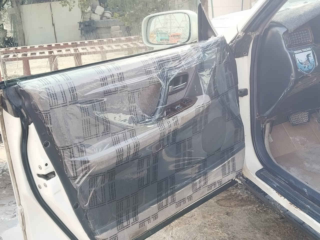 سلام عليكم راس ثور فلات موديل 1997بسمي صلاح الدين نكليزي ختصرلك كله مكفول ماعده ذاكرهن بصوره مكاني النجف كوفه سعر 77لاكتلي شبيه مجان  قفل قفل الله شاهد تعبان عليه بخت الياخذه ***********
